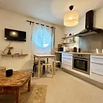 Krusty Krab - Proche Plages Et Vieux-port - Parking Gratuit * La Rochelle (Charente-Maritime)